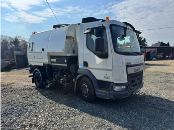 Road sweeper DAF LF 180