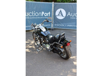 Motorcycle Harley-Davidson Softail Custom: picture 4 Motorcycle Harley-Davidson Softail Custom: picture 4