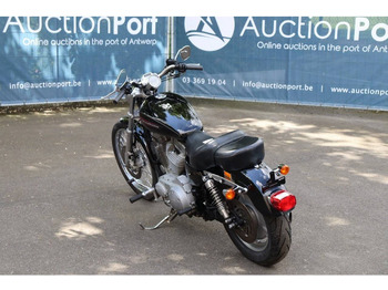 Motorcycle Harley-Davidson Sportster XL883: picture 4