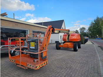 Telescopic boom JLG