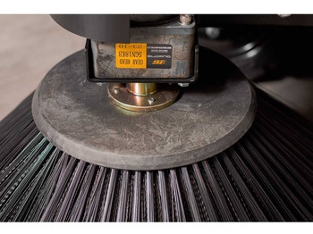 New Road sweeper Kremer KRYZS4 Zit: picture 4 New Road sweeper Kremer KRYZS4 Zit: picture 4