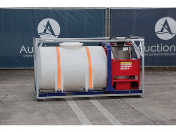 Pressure washer