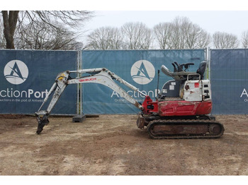 Mini excavator Takeuchi TB215R: picture 2