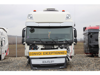 Cab DAF XF 106