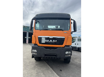 Hook lift truck MAN