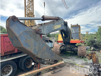 Crawler excavator