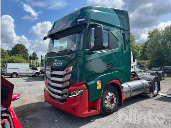 Tractor unit IVECO Stralis 440