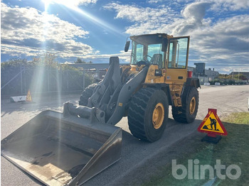 Wheel loader VOLVO L90D: picture 2 Wheel loader VOLVO L90D: picture 2