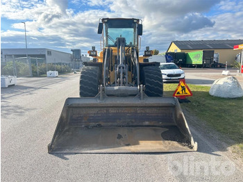 Wheel loader VOLVO L90D: picture 3 Wheel loader VOLVO L90D: picture 3
