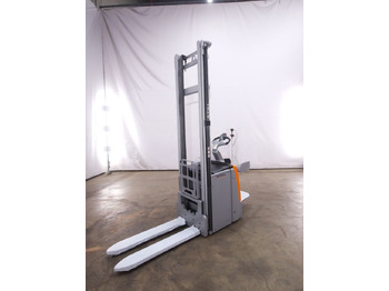 Stacker STILL