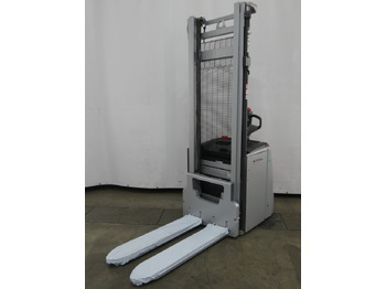 Stacker STILL