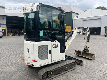 Mini excavator Cat 301.8-05A: picture 5