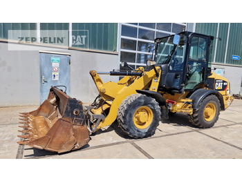 Wheel loader CATERPILLAR
