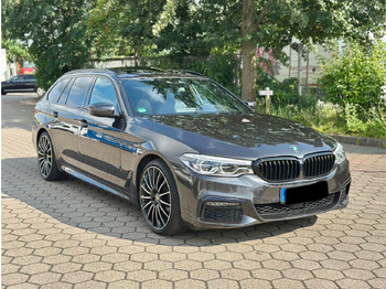 Station wagon BMW