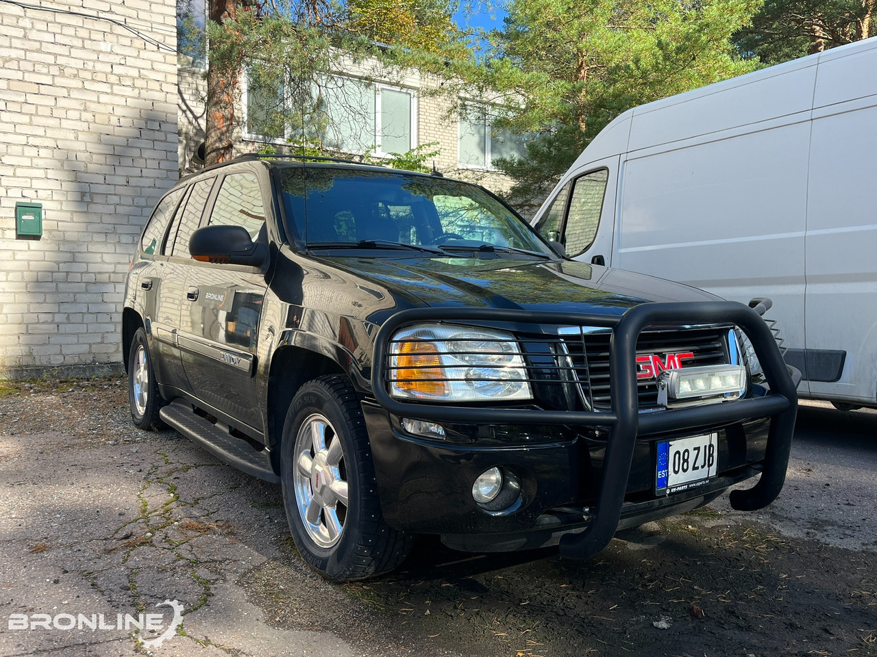 Car 2004 GMC Envoy 4.2 201kW 4x4: picture 1