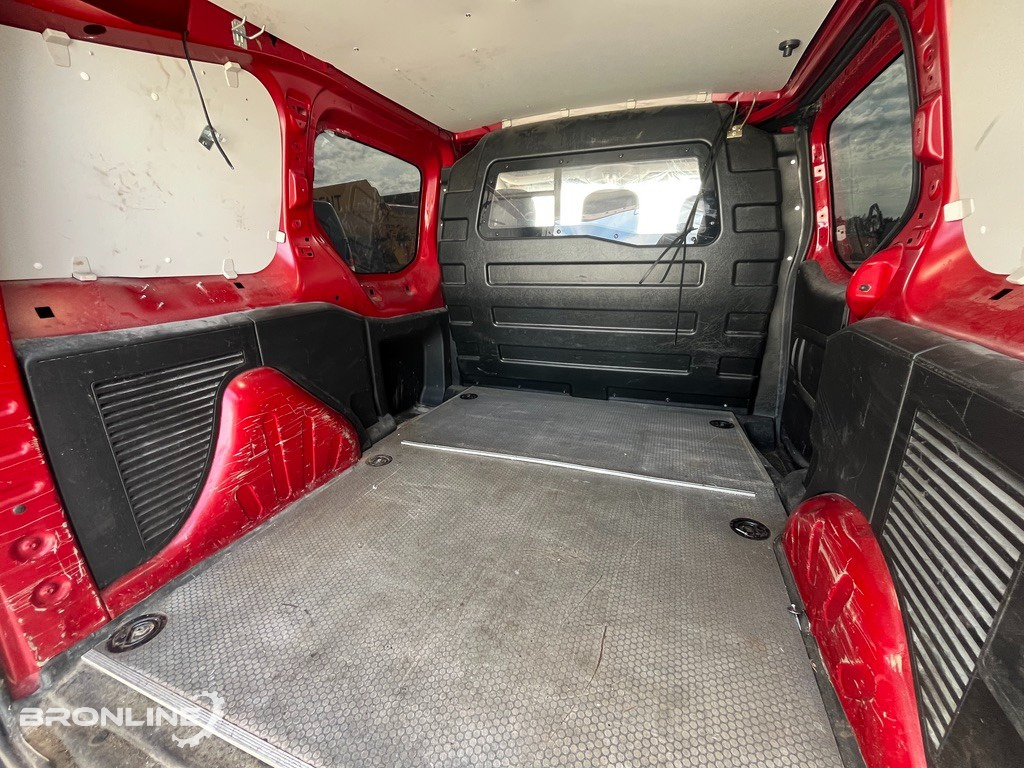 Car 2015 Citroën Berlingo 1.6 84kW: picture 8