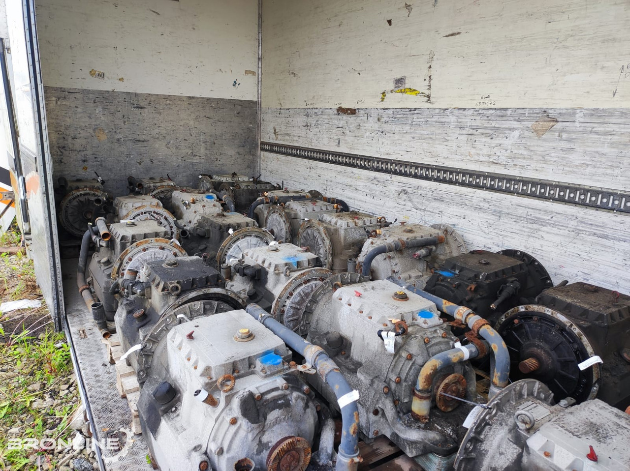MAN VOITH GEARBOXES 27 pcs - Gearbox for Truck: picture 5 MAN VOITH GEARBOXES 27 pcs - Gearbox for Truck: picture 5
