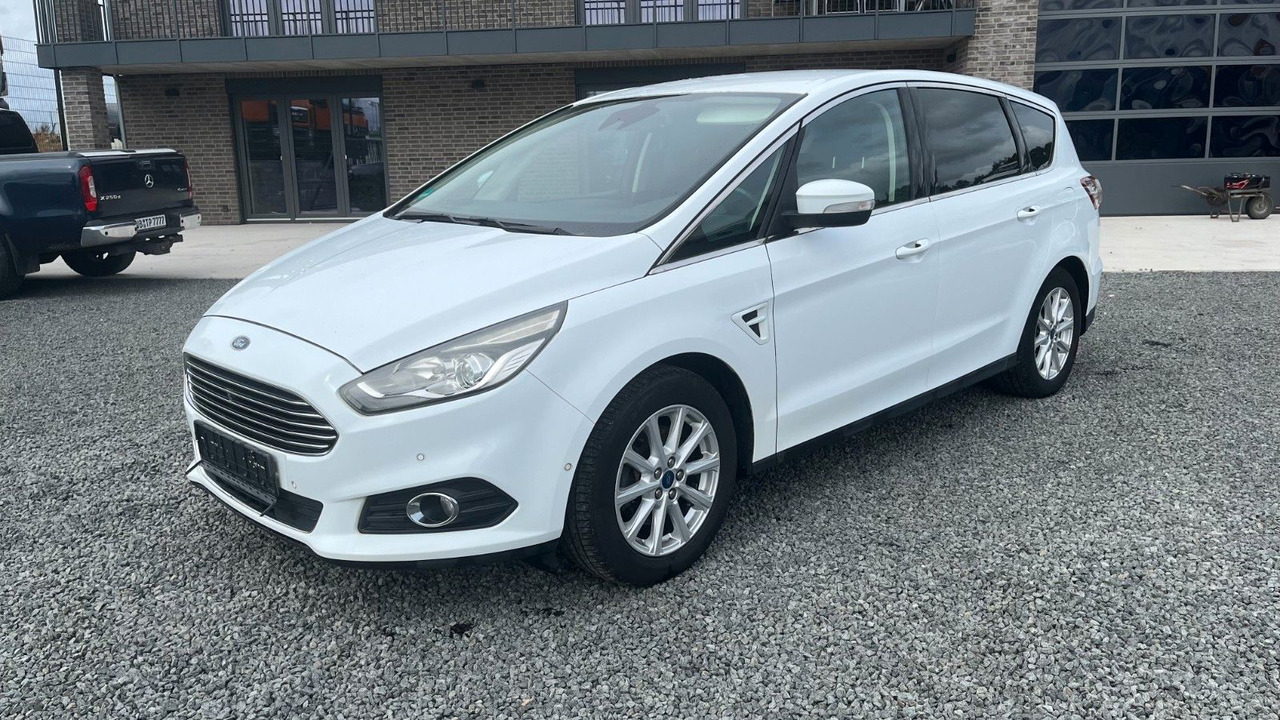 Ford S-Max S-MAX Titanium 2.0 TDCI - Station wagon: picture 2 Ford S-Max S-MAX Titanium 2.0 TDCI - Station wagon: picture 2