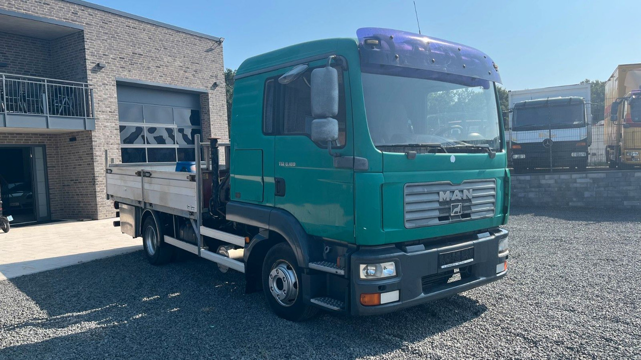 MAN TGL 8.180 4x2 Kran Hiab Tempomat MAN TGL 8.180 4x2 Kran Hiab Tempomat - Flatbed van: picture 3 MAN TGL 8.180 4x2 Kran Hiab Tempomat MAN TGL 8.180 4x2 Kran Hiab Tempomat - Flatbed van: picture 3