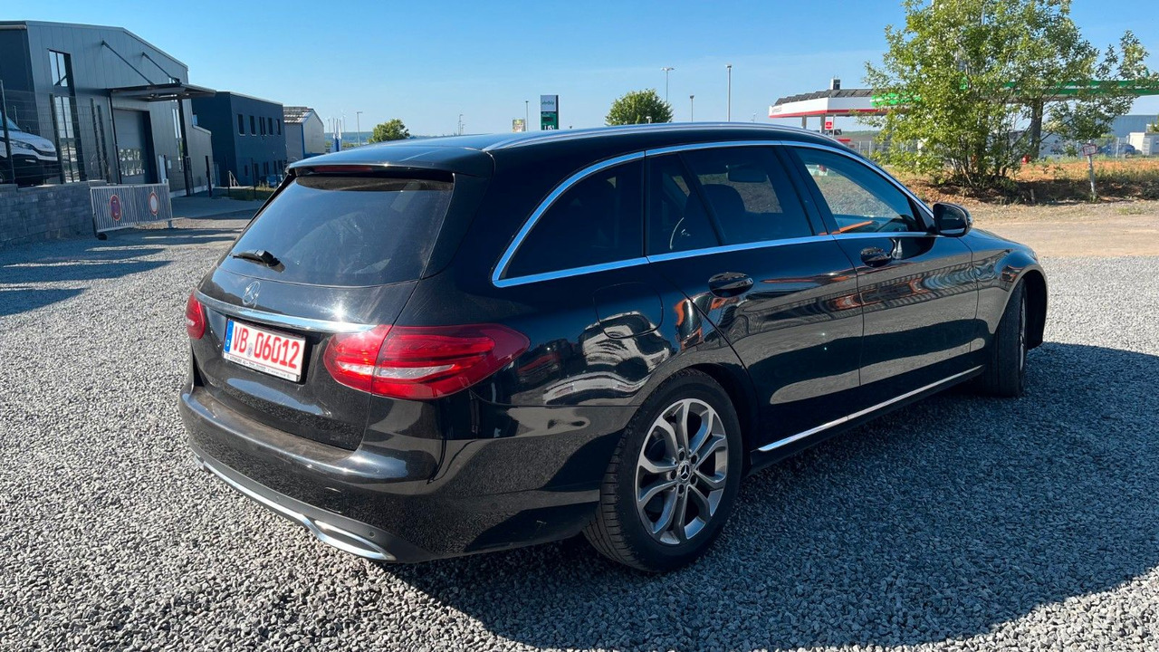 Mercedes-Benz C 220 C -Klasse T-Modell C 220 T BlueTec / d - Car: picture 4 Mercedes-Benz C 220 C -Klasse T-Modell C 220 T BlueTec / d - Car: picture 4