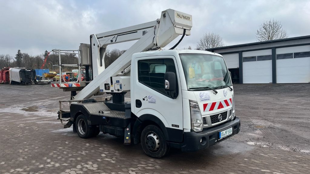 Nissan P200A-NC Steiger Hebebühne Hubarbeitsbühne 17M - Truck mounted aerial platform, Van: picture 3 Nissan P200A-NC Steiger Hebebühne Hubarbeitsbühne 17M - Truck mounted aerial platform, Van: picture 3