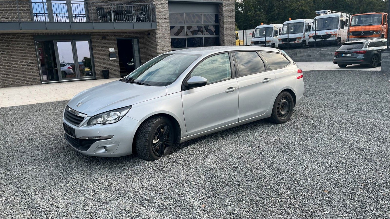 Peugeot 308 SW Active - Station wagon: picture 2 Peugeot 308 SW Active - Station wagon: picture 2