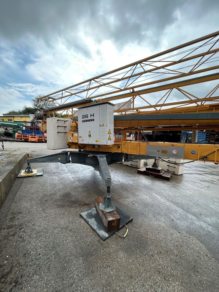 Liebherr Schnellbaukran  26 H Bj.: 2015 - Tower crane: picture 2 Liebherr Schnellbaukran  26 H Bj.: 2015 - Tower crane: picture 2