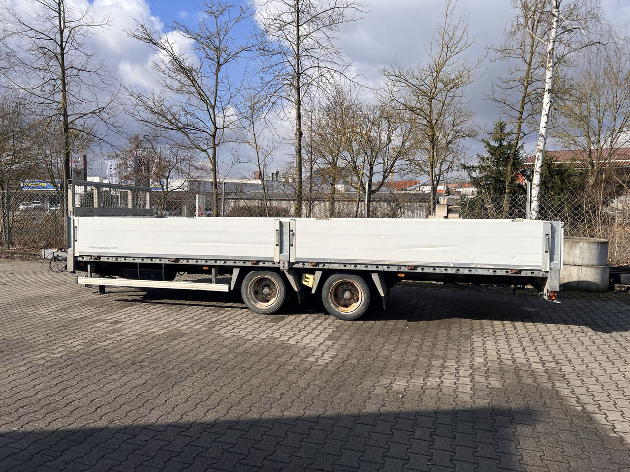 Humbaur HBTZ 137224 14,4 t Tandem- Pritschenanhänger- Tieflader - Low loader trailer: picture 4 Humbaur HBTZ 137224 14,4 t Tandem- Pritschenanhänger- Tieflader - Low loader trailer: picture 4