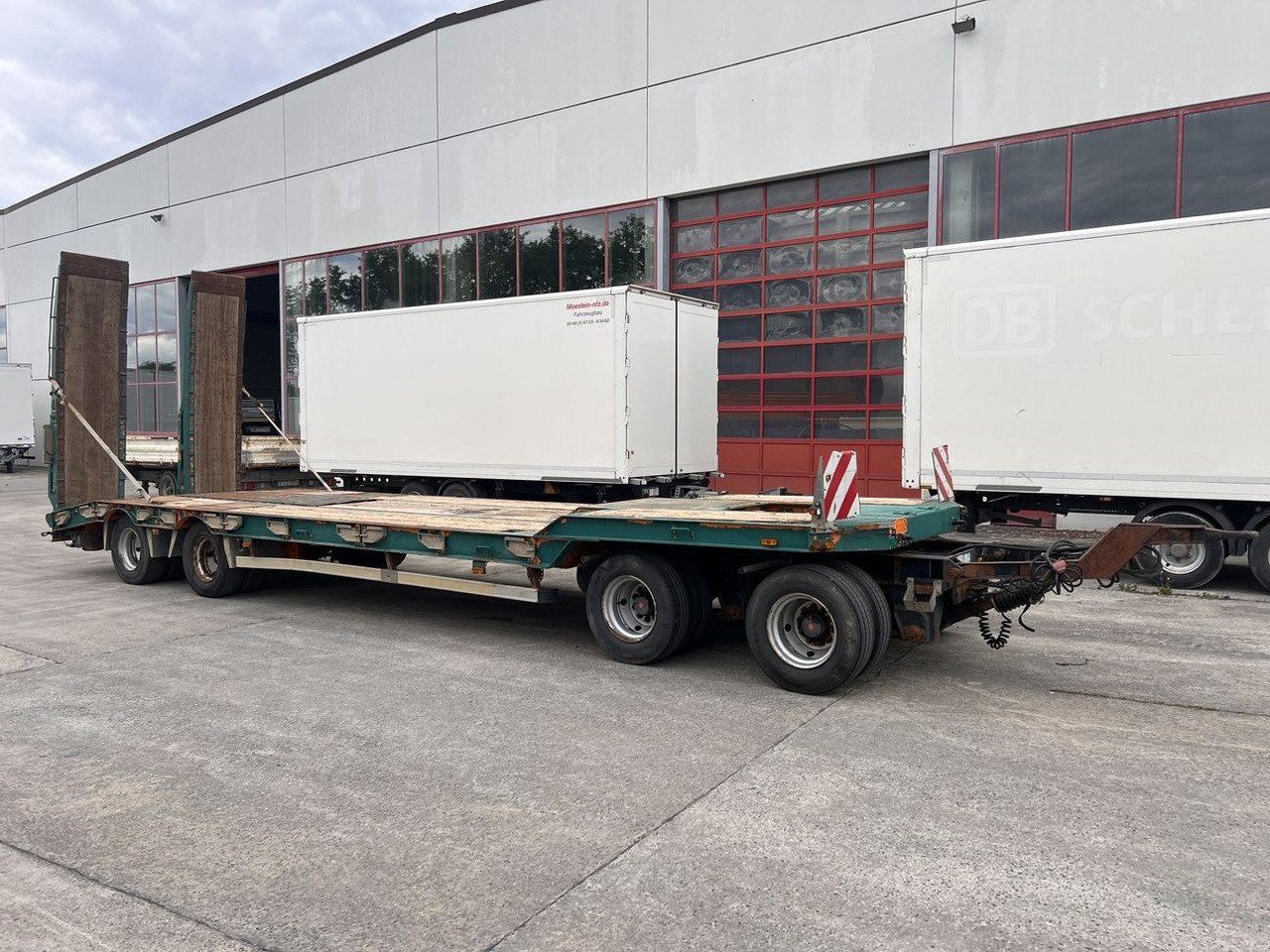 Humbaur HTD 409525-4A 4 Achs Tiefladeranhänger, kein Müller Mitteltal - Low loader trailer: picture 2 Humbaur HTD 409525-4A 4 Achs Tiefladeranhänger, kein Müller Mitteltal - Low loader trailer: picture 2