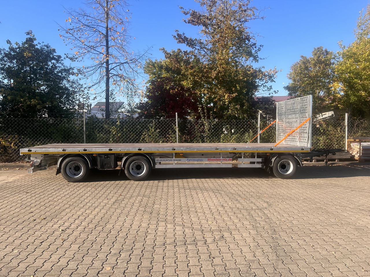 Möslein T 3 Plato 10 m 3 Achs Jumbo- Plato- Anhänger 10 m, Mega - Dropside/ Flatbed trailer: picture 5 Möslein T 3 Plato 10 m 3 Achs Jumbo- Plato- Anhänger 10 m, Mega - Dropside/ Flatbed trailer: picture 5