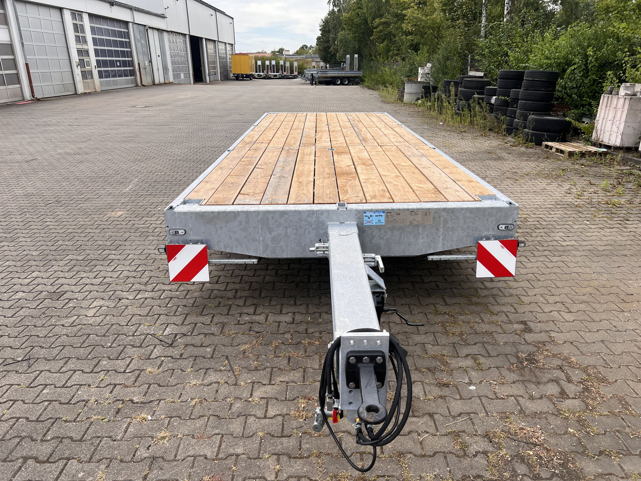 New Dropside/ Flatbed trailer Möslein THT 14-G 7,20 ausziehbar 13,9 t Tandemanhänger- Tieflader, ausziehbar: picture 13 New Dropside/ Flatbed trailer Möslein THT 14-G 7,20 ausziehbar 13,9 t Tandemanhänger- Tieflader, ausziehbar: picture 13