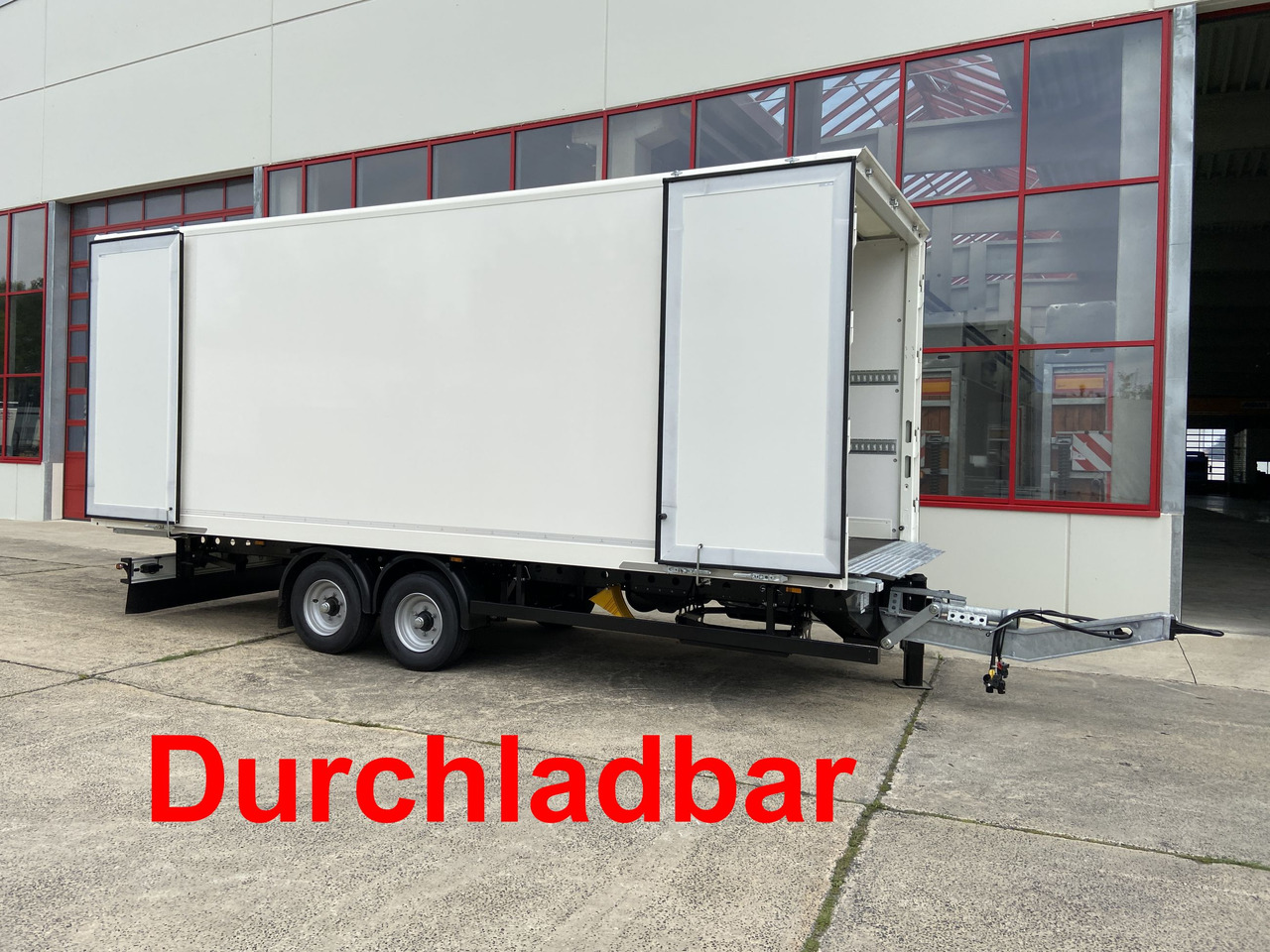 Möslein TKO 105 D 7m weiß Tandem- Koffer, Durchladbar, -- Neufahrzeug -- - Closed box trailer: picture 1 Möslein TKO 105 D 7m weiß Tandem- Koffer, Durchladbar, -- Neufahrzeug -- - Closed box trailer: picture 1