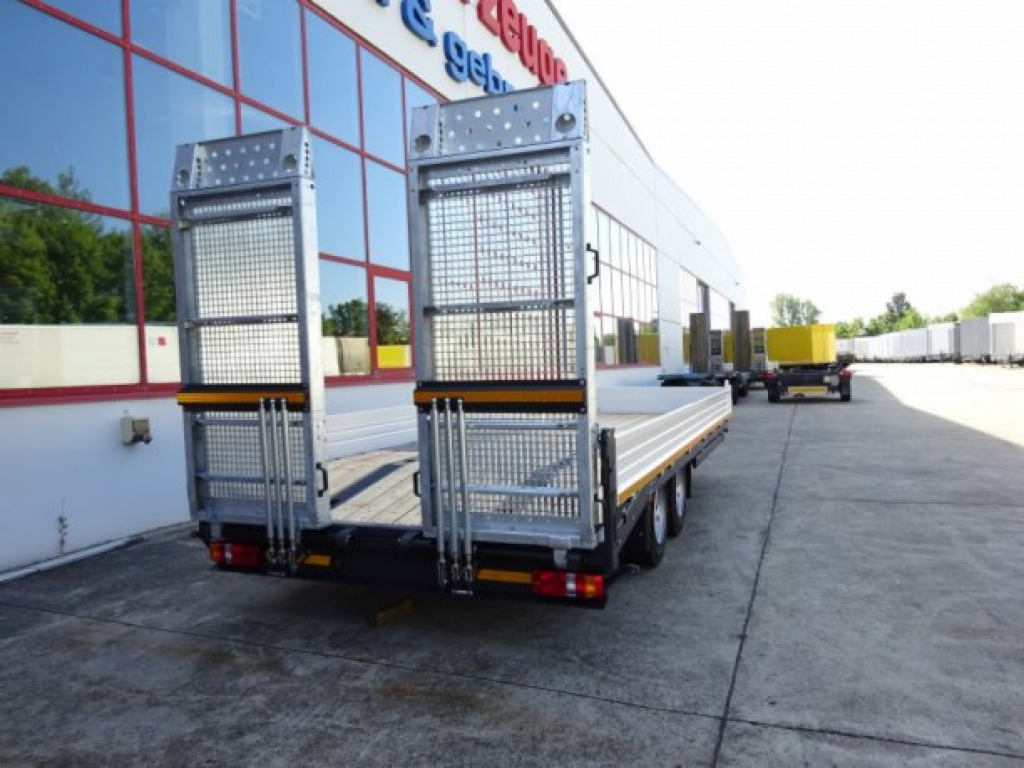 Möslein TTT 13 6,2 BR Weiß Neuer 13 t GG Tandemtieflader mit Breiten Rampen - Low loader trailer: picture 5 Möslein TTT 13 6,2 BR Weiß Neuer 13 t GG Tandemtieflader mit Breiten Rampen - Low loader trailer: picture 5