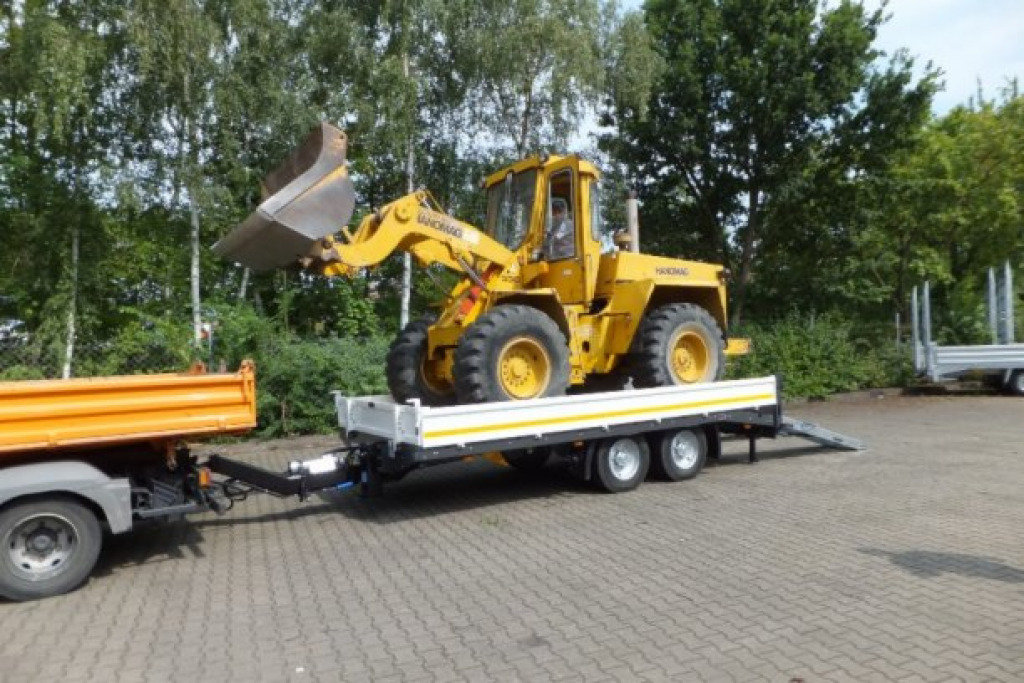 Möslein TTT 13- 6,28 Weiß Neuer Tandemtieflader 13 t GG - Low loader trailer: picture 5 Möslein TTT 13- 6,28 Weiß Neuer Tandemtieflader 13 t GG - Low loader trailer: picture 5