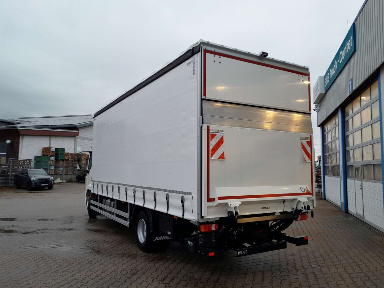DAF FA XB 290 16t Junge Curtainsider on lease DAF FA XB 290 16t Junge Curtainsider: picture 6