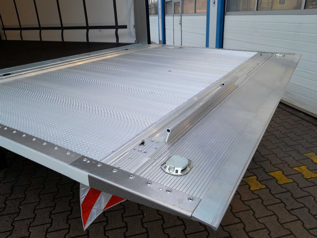 DAF FA XB 290 16t Junge Curtainsider on lease DAF FA XB 290 16t Junge Curtainsider: picture 11