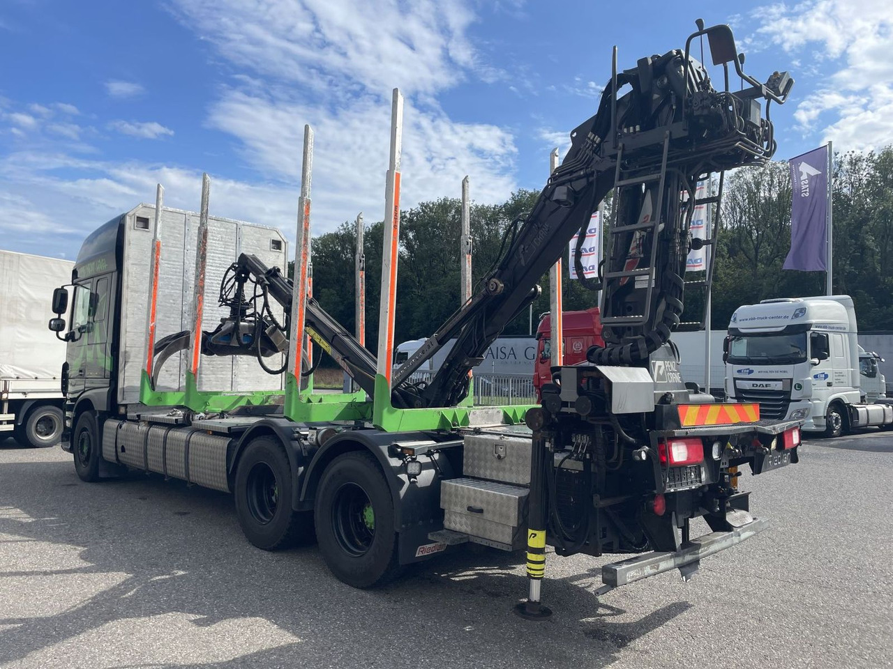 DAF FAT XF 530 SSC, Holztransport, Greifer mit Säge - Timber truck, Crane truck: picture 4 DAF FAT XF 530 SSC, Holztransport, Greifer mit Säge - Timber truck, Crane truck: picture 4