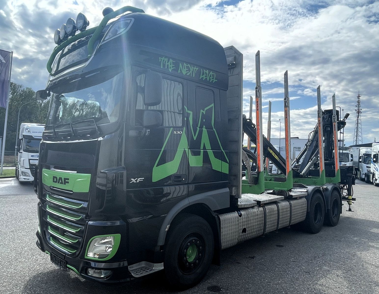 DAF FAT XF 530 SSC, Holztransport, Greifer mit Säge - Timber truck, Crane truck: picture 2 DAF FAT XF 530 SSC, Holztransport, Greifer mit Säge - Timber truck, Crane truck: picture 2