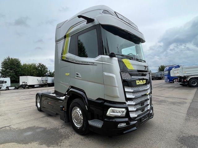 DAF XG+ 480 FT 75 Jahre DAF Edition "Limitiert" DAF XG+ 480 FT 75 Jahre DAF Edition - Tractor unit: picture 1 DAF XG+ 480 FT 75 Jahre DAF Edition "Limitiert" DAF XG+ 480 FT 75 Jahre DAF Edition - Tractor unit: picture 1