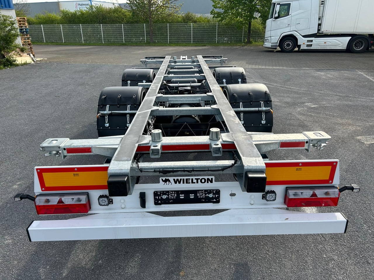 New Container transporter/ Swap body trailer Wielton BDF Anhänger VOLUME Abstellhöhe 920-1020 mm Wielton BDF Anhänger VOLUME Abstellhöhe 920-1020 mm: picture 10