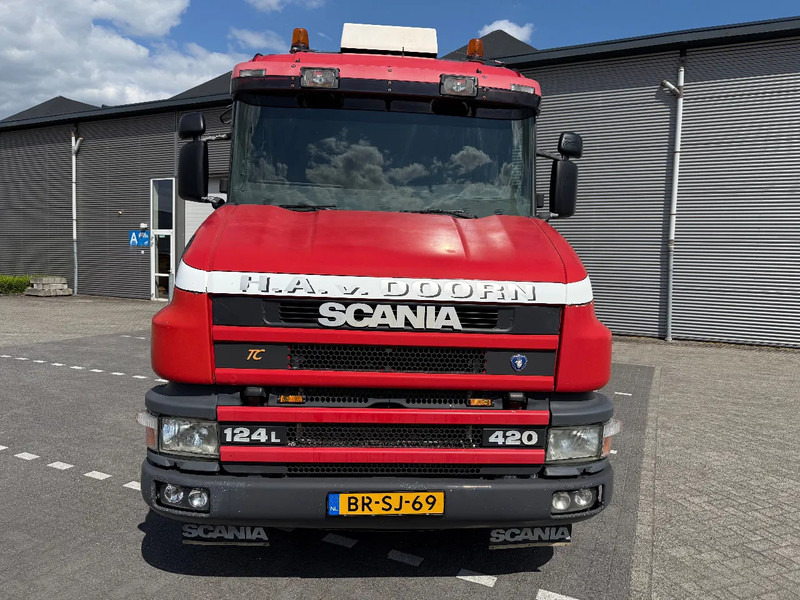 Scania T124-420 T 124-420 TORPEDO - Tractor unit: picture 3 Scania T124-420 T 124-420 TORPEDO - Tractor unit: picture 3
