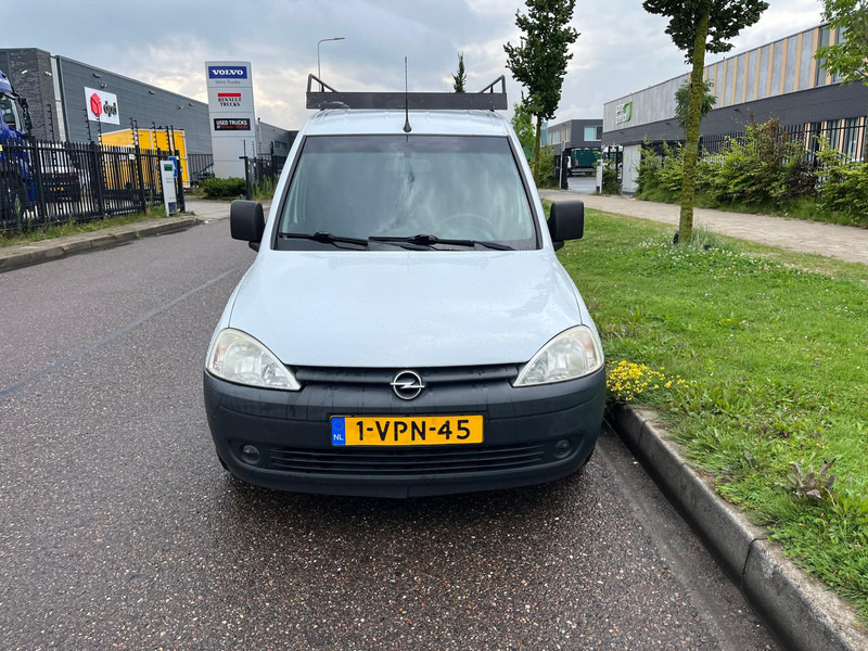 Opel Combo 1.3 CDTI, Airco, Radio, Roofrack - Small van: picture 4 Opel Combo 1.3 CDTI, Airco, Radio, Roofrack - Small van: picture 4