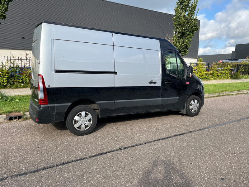 Renault Master 130.35 L2 H2 Airco, Inclusief werkplaats inrichting - Panel van: picture 5 Renault Master 130.35 L2 H2 Airco, Inclusief werkplaats inrichting - Panel van: picture 5