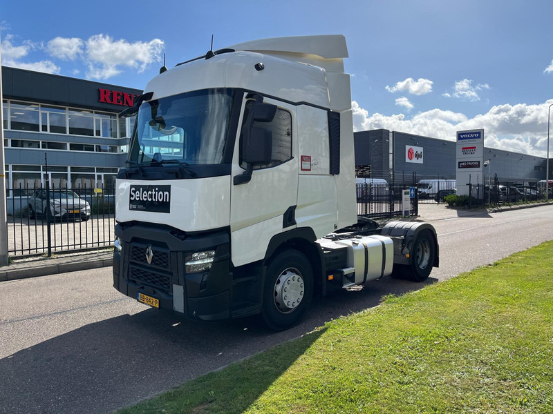 Renault T-13 EVO 480 T4X2, SELECTION, SLEEPERCAB - Tractor unit: picture 1 Renault T-13 EVO 480 T4X2, SELECTION, SLEEPERCAB - Tractor unit: picture 1
