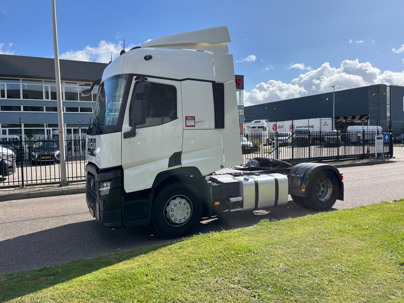 Renault T-13 EVO 480 T4X2, SELECTION, SLEEPERCAB - Tractor unit: picture 2 Renault T-13 EVO 480 T4X2, SELECTION, SLEEPERCAB - Tractor unit: picture 2