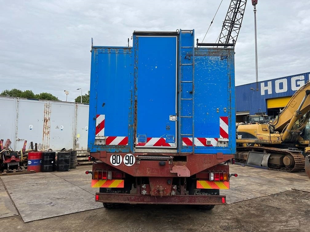 Iveco eurocargo 135E18 4x4 - Box truck: picture 4 Iveco eurocargo 135E18 4x4 - Box truck: picture 4