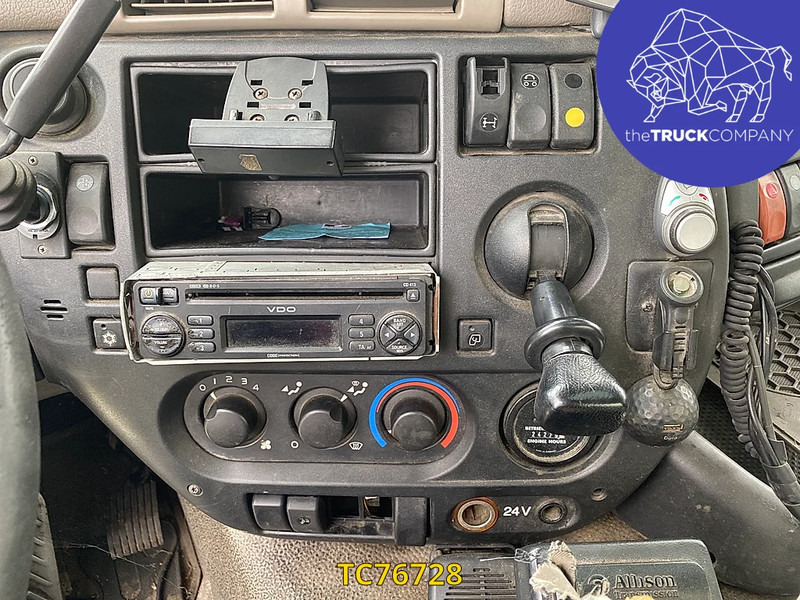 Garbage truck DAF CF 75 310: picture 8