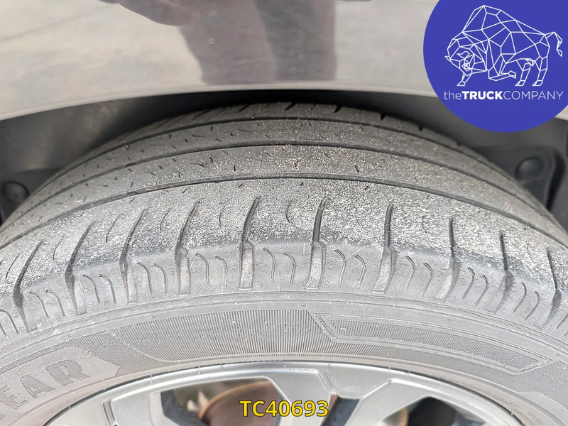 Small van Fiat Talento 2.0 MULTIJET DUBBELE CABINE " SQUADRA EDITION " 170 PK: picture 16 Small van Fiat Talento 2.0 MULTIJET DUBBELE CABINE " SQUADRA EDITION " 170 PK: picture 16