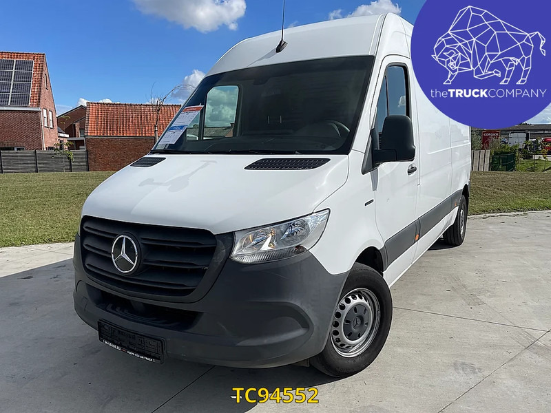 Panel van, Electric van Mercedes-Benz E-Sprinter L2H2 41 kWh: picture 1