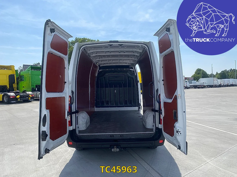 Renault Master 2.3 DCI L3H2 - Panel van: picture 3 Renault Master 2.3 DCI L3H2 - Panel van: picture 3